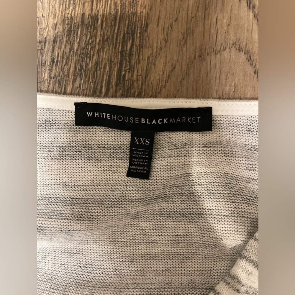 WHBM cold shoulder wrap sweater, size XXS - Picture 4 of 7